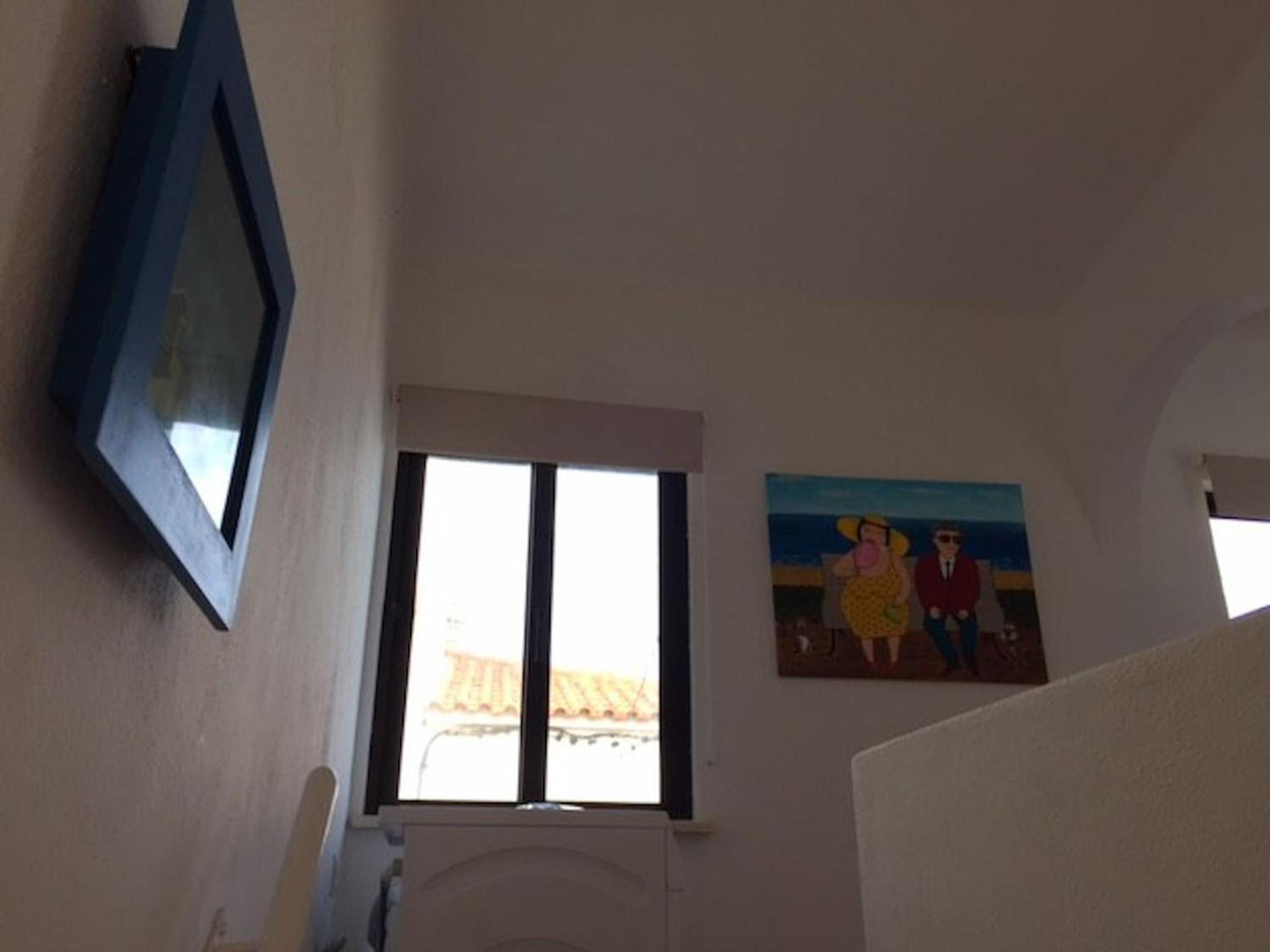 House Located In Opposite Of Beach! Lagoa (Algarve) Exterior foto