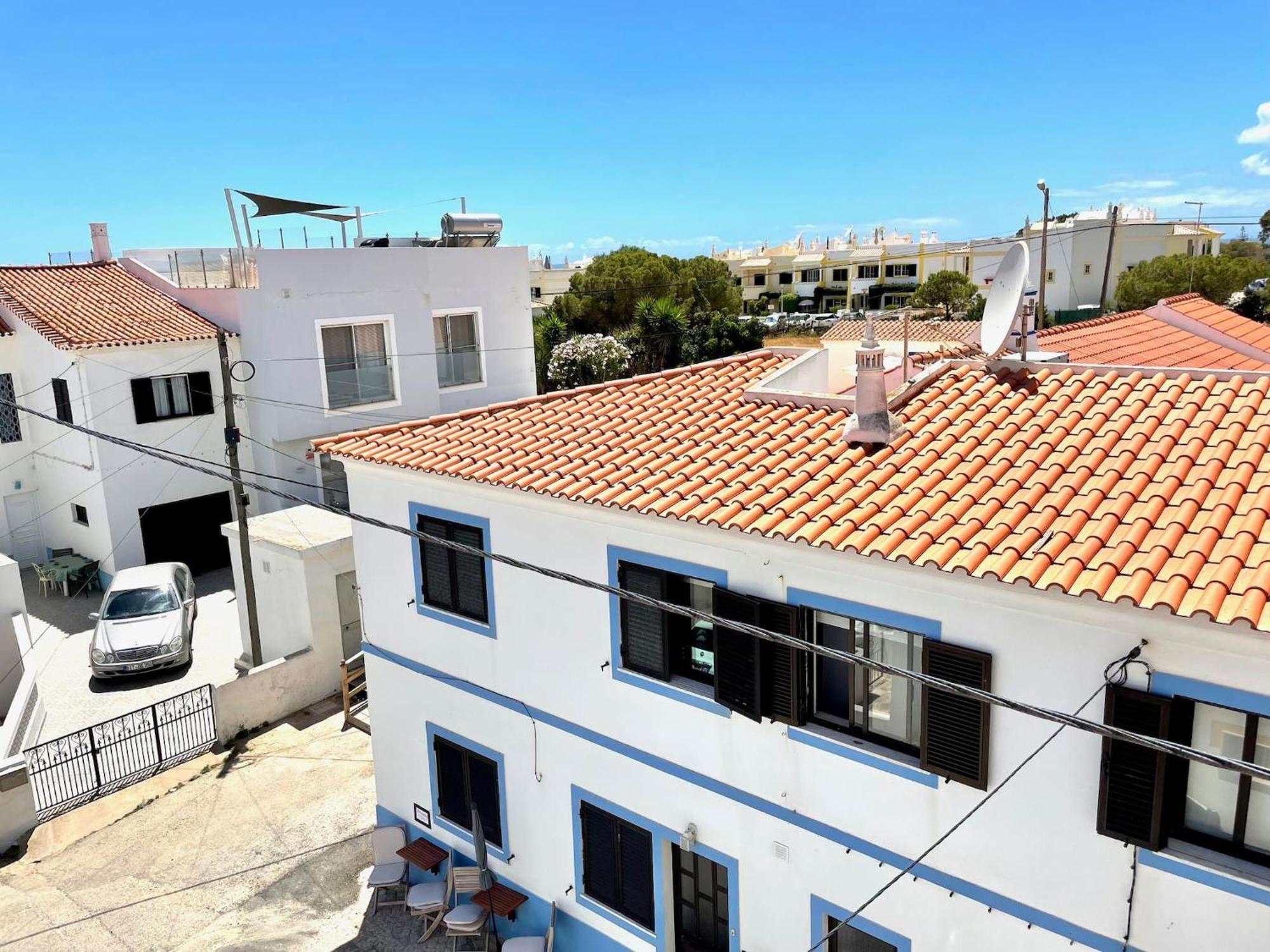House Located In Opposite Of Beach! Lagoa (Algarve) Exterior foto